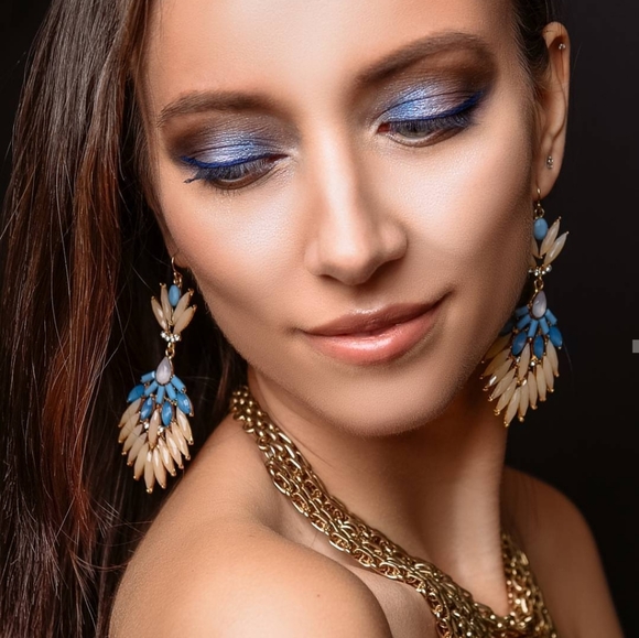 Hi! π I'm Eva! - Picture 1 of 3